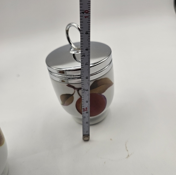 Royal worcester porcelain egg coddlers - Picture 12 of 12